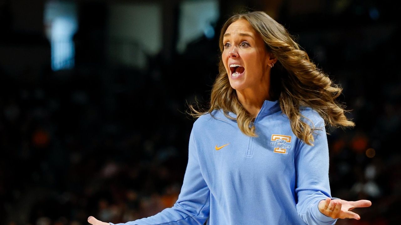 Caldwell calls out Tennessee after record loss to South Carolina; Lady Vols look to rebound