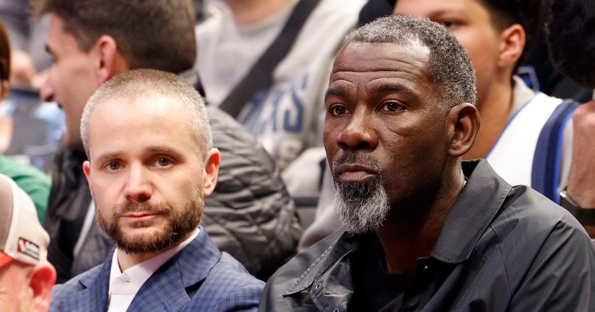 Mavs’ trades and GM, a bad Super Bowl and Rangers pitching