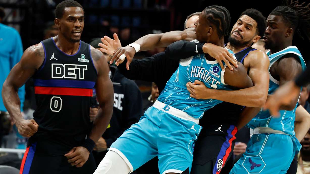 Stewart suspended 7 games and 3 other players are penalized for fighting in Pistons-Hornets game