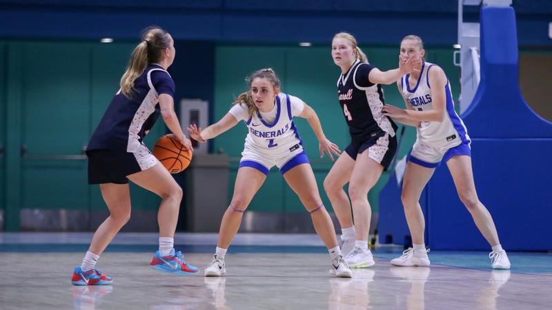 No. 4/5 Women’s Basketball Tames WildCats in Midweek Tilt