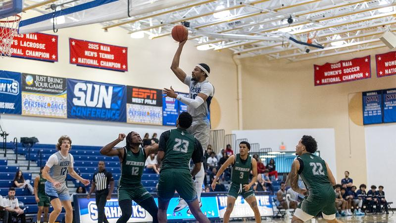 No. 9 Men's Basketball Erupts in Second-Half, Tramples Webber Int'l 105-63