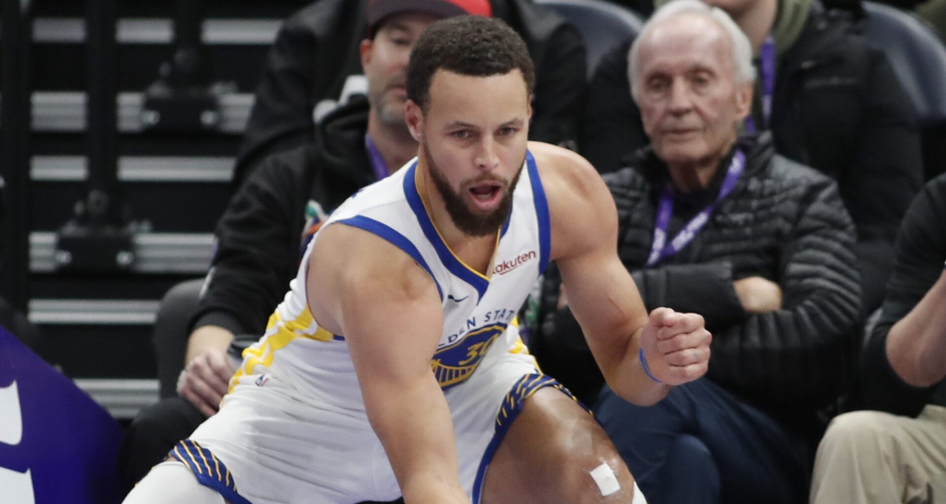 Stephen Curry Motivated by Critics as Warriors Face Playoff Push