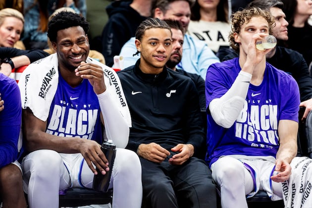 NBA fines Utah Jazz for benching key players – Deseret News