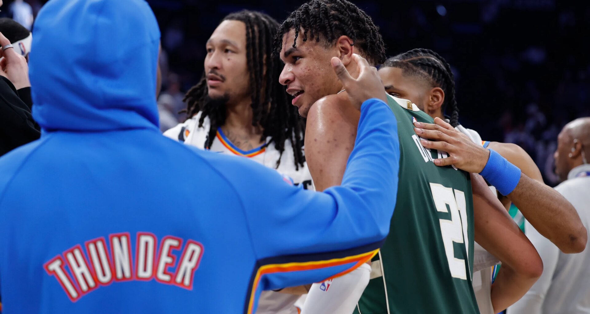 Best images from Thunder's 110-93 loss to Bucks