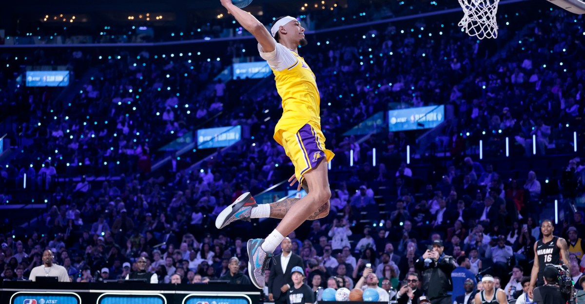 Jaxson Hayes laid a big egg in the dunk contest at All-Star weekend