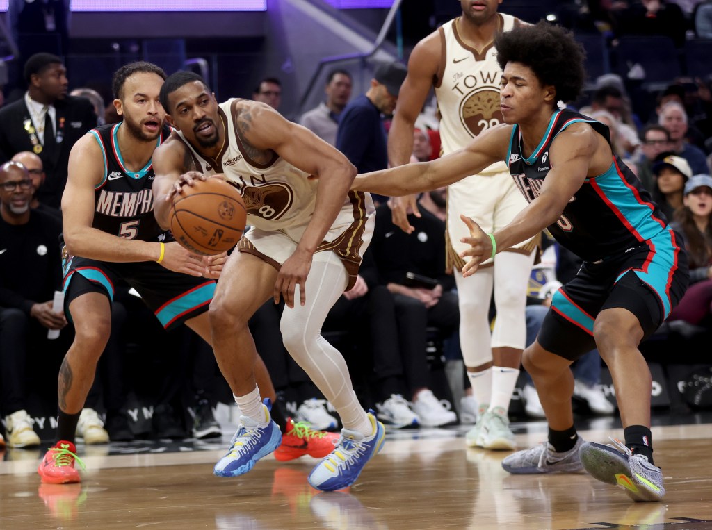 Warriors’ grit without Curry, Butler could lead to playoff push – Daily Democrat