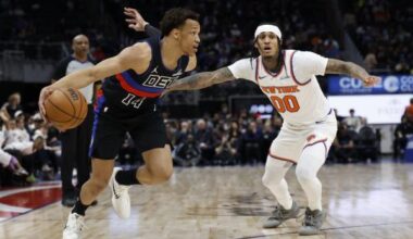 Knicks seek statement win in heavyweight bout with Pistons