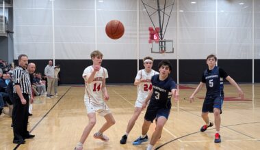 Marblehead’s boys basketball drops regular season finale, 59-55, to Swampscott
