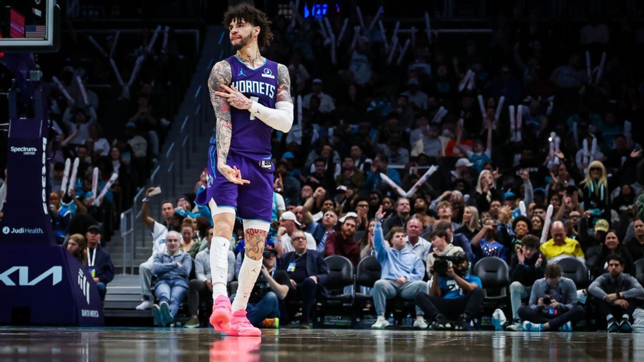 Hornets' LaMelo Ball available to play day after car accident