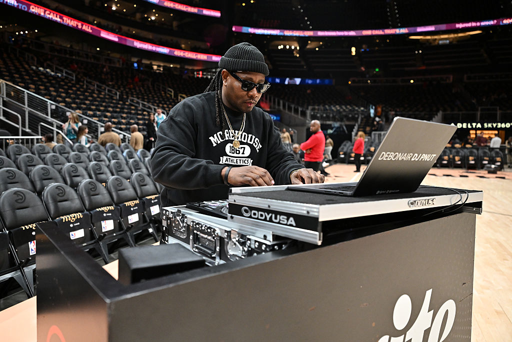 Celebrities Attend Charlotte Hornets v Atlanta Hawks