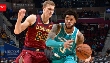 Cleveland Cavaliers vs Charlotte Hornets injury report: Who's playing, injured and questionable players, head-to-head records, team stats, and more (February 20, 2026) | NBA News