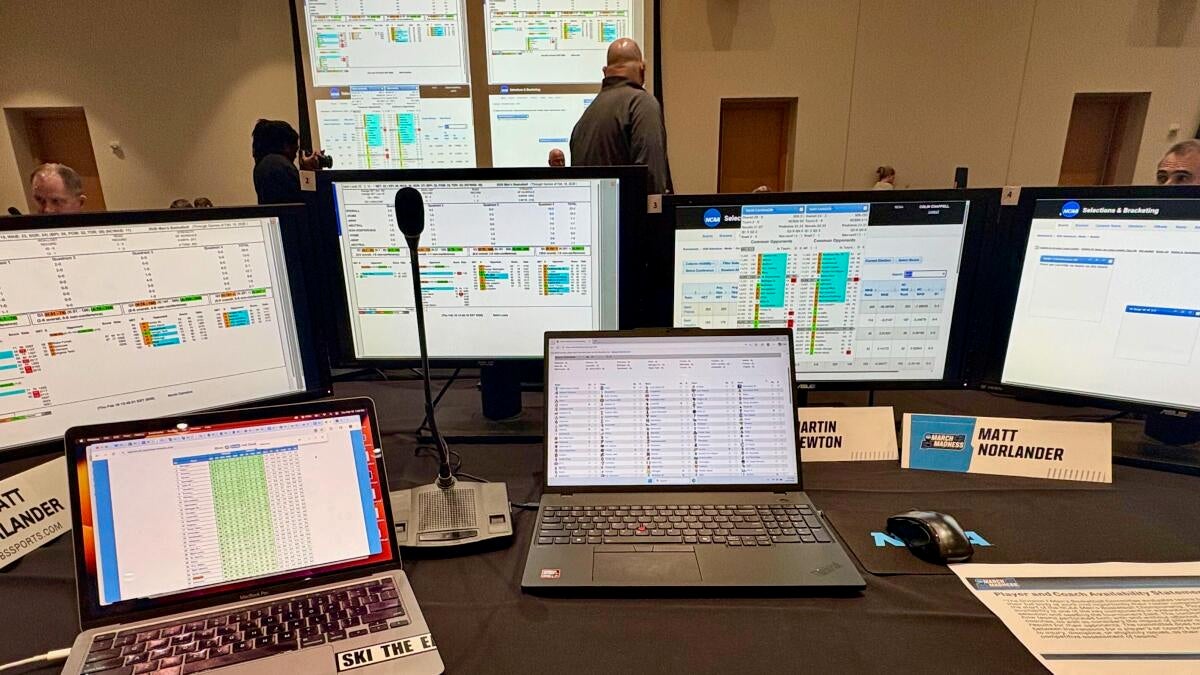 Inside the committee room: Here's what it's like to pick, seed and build the NCAA Tournament bracket