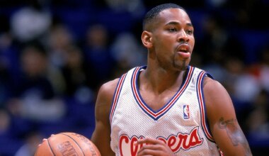 Rockets jersey history No. 8