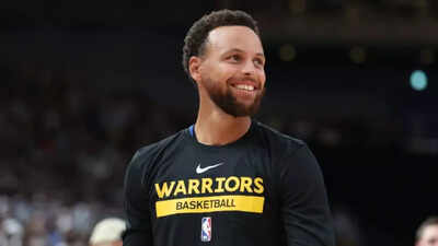 Is Stephen Curry playing tonight vs the New Orleans Pelicans? Latest update on the Golden State Warriors star's injury report (February 24, 2026)
