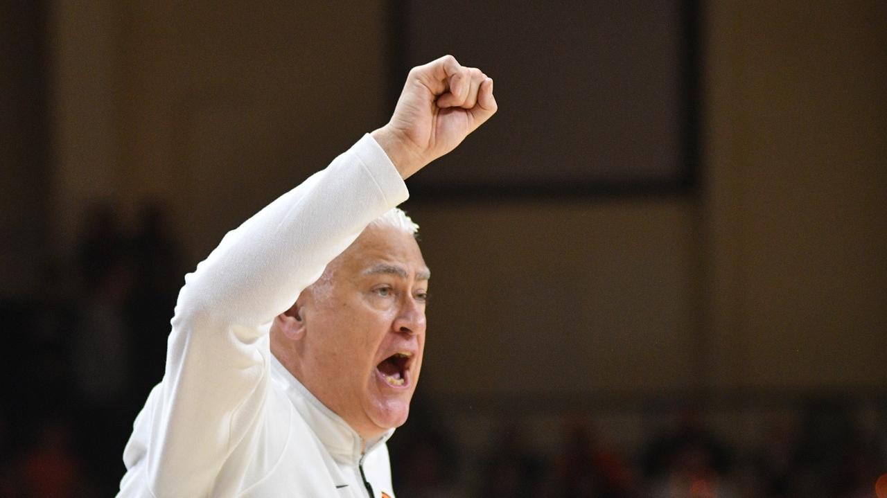 Oregon State basketball coach Wayne Tinkle fired after 12 seasons