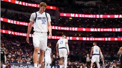 Is Cooper Flagg playing tonight vs the Memphis Grizzlies? Latest update on the Dallas Mavericks star's injury report (February 27, 2026)