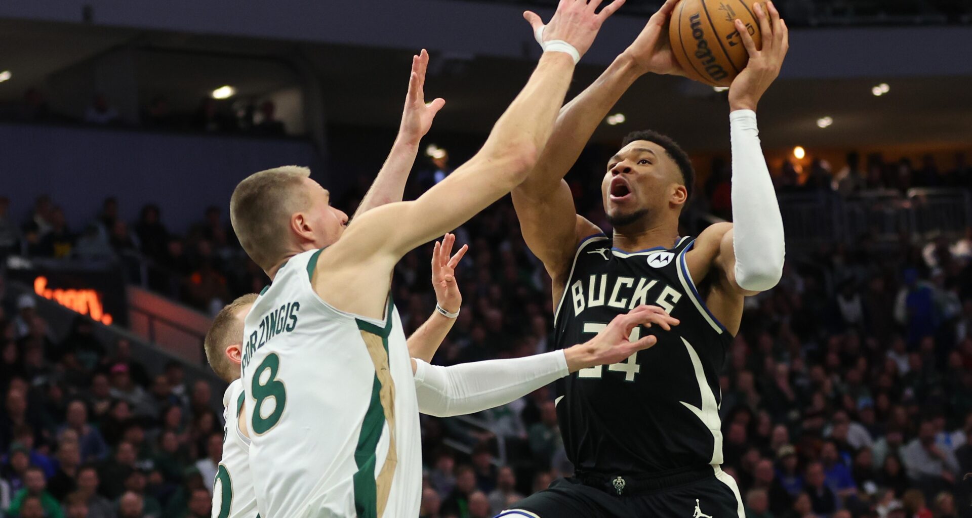 Warriors Fans React to Landing Kristaps Porzingis After Missing Out on Giannis Trade