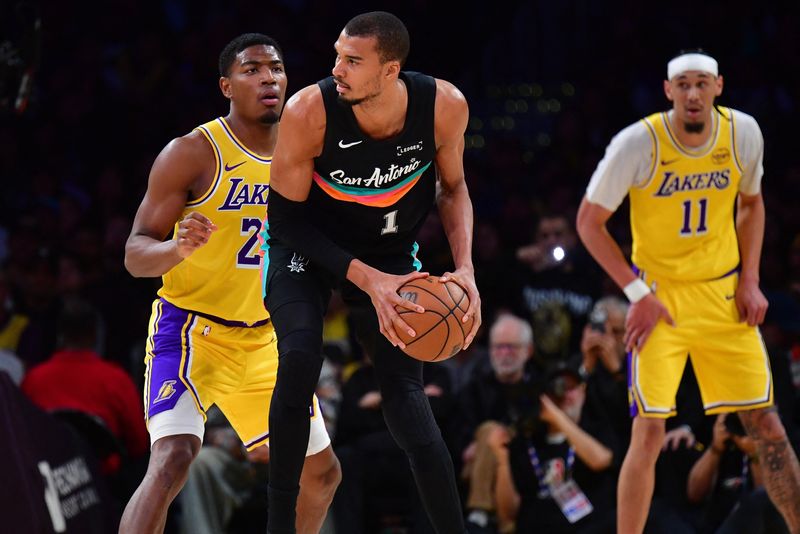 NBA roundup: Pacers pull out OT upset of Knicks