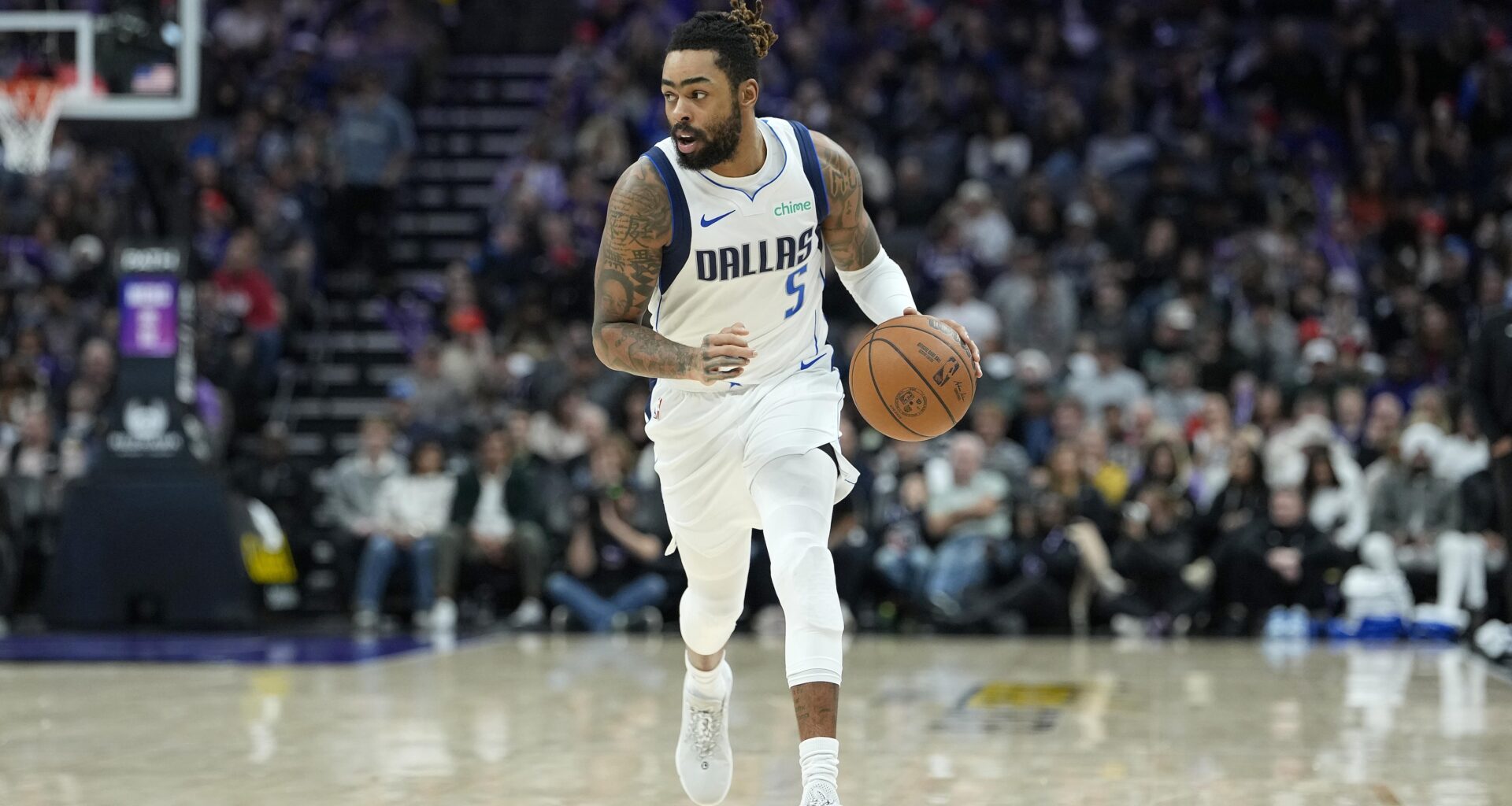 D'Angelo Russell's Future With Wizards Discussed by GM After Anthony Davis NBA Deadline Trade