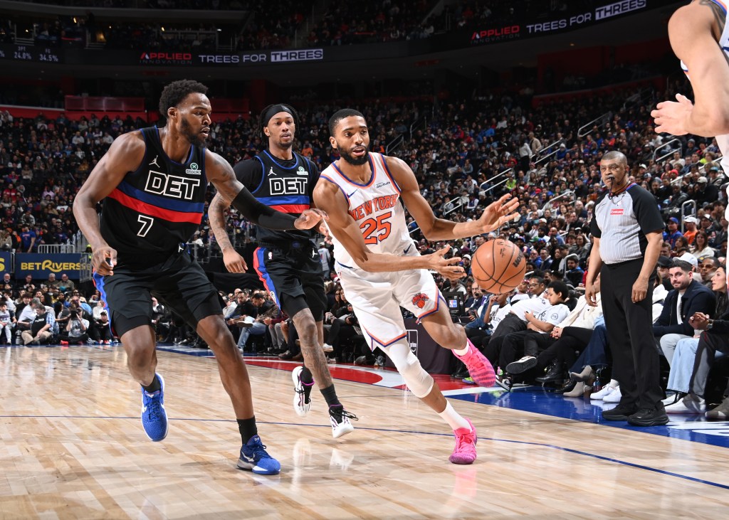 Mikal Bridges #25 of the New York Knicks passes the ball during the game against the Detroit Pistons on February 6, 2026 at Little Caesars Arena in Detroit, Michigan. 