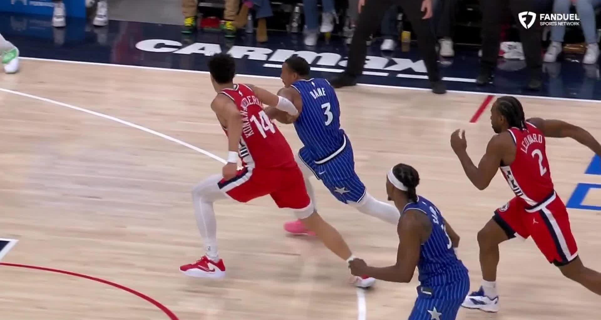 Desmond Bane scores 36 points to help the Magic hold off the Clippers, 111-109