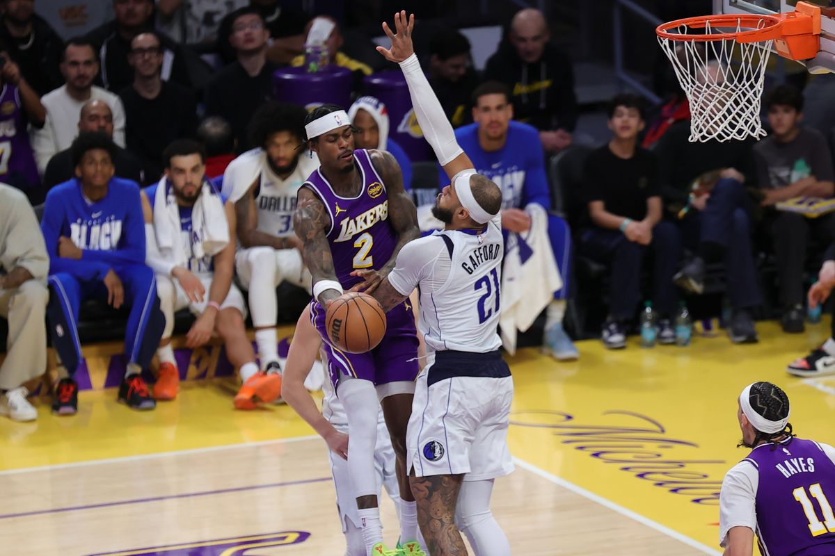 Los Angeles Lakers forward Jarred Vanderbilt (2) passes the basketball during an NBA game against the Dallas Mavericks on February 12, 2026 in Los Angeles, CA.