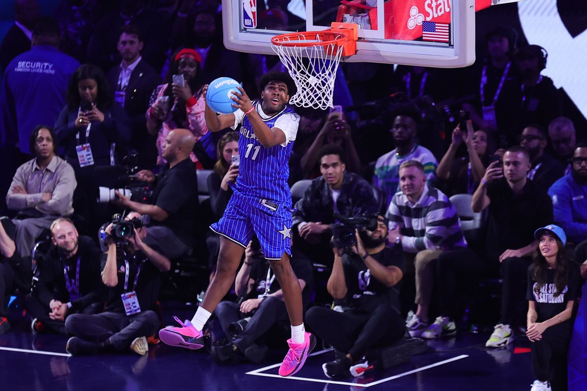 Orlando Magic guard Jase Richardson (11) participates in the slam dunk contest at NBA All Star Saturday on February 14, 2026 in Inglewood, CA.