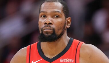 Kevin Durant Shrugs Off Burner Account Allegations