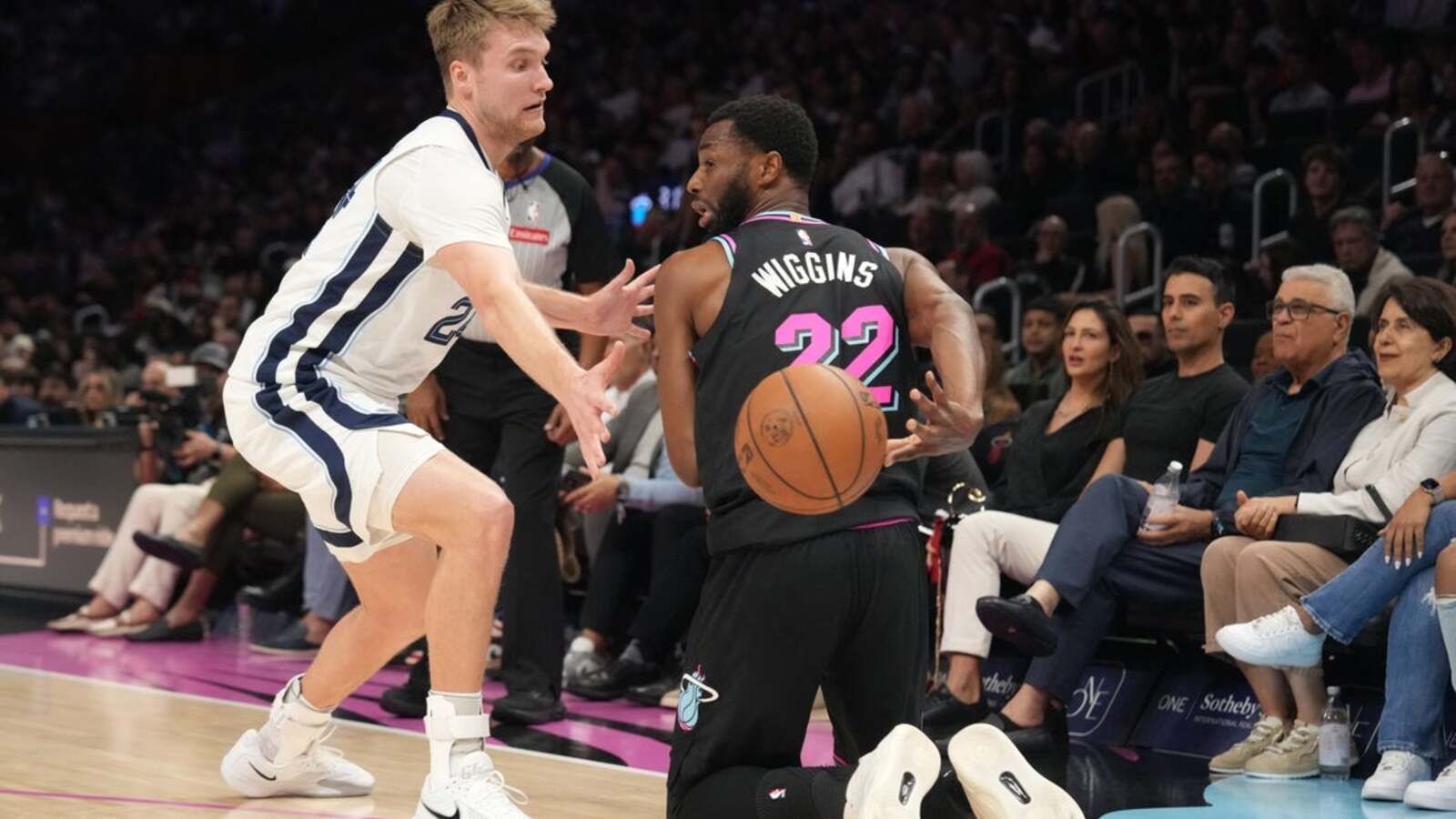 Heat win big to continue Grizzlies' misery