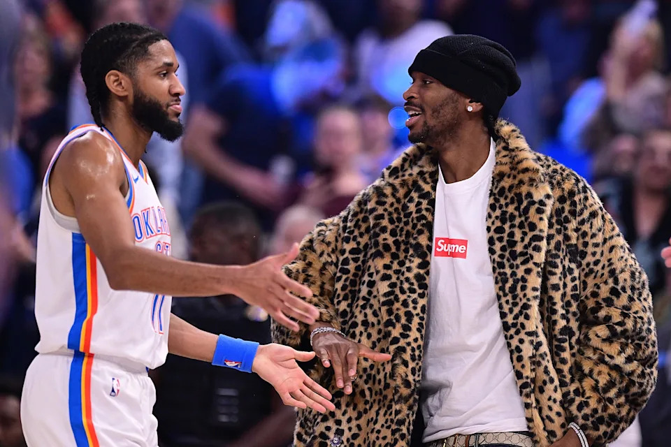OKLAHOMA CITY, OKLAHOMA - FEBRUARY 7: Shai Gilgeous-Alexander #2 celebrates with Isaiah Joe #11 of the Oklahoma City Thunder during the first half against the Houston Rockets at Paycom Center on February 7, 2026 in Oklahoma City, Oklahoma. NOTE TO USER: User expressly acknowledges and agrees that, by downloading and or using this photograph, User is consenting to the terms and conditions of the Getty Images License Agreement. (Photo by Joshua Gateley/Getty Images)