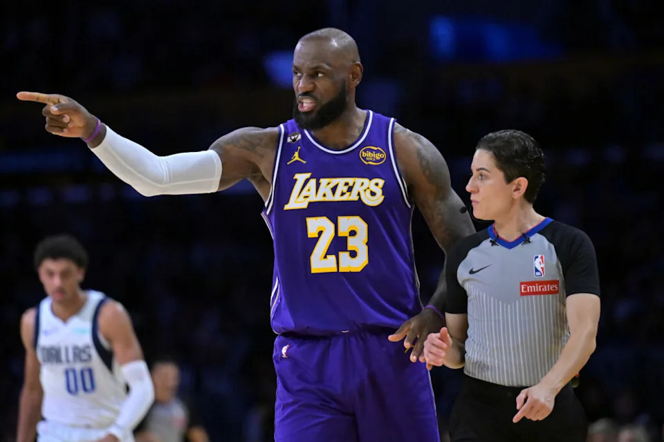 Feb 12, 2026; Los Angeles, California, USA; Los Angeles Lakers forward LeBron James (23) pleads his case to referee Che Flores (91) in the second half against the Dallas Mavericks at Crypto.com Arena. Mandatory Credit: Jayne Kamin-Oncea-Imagn Images