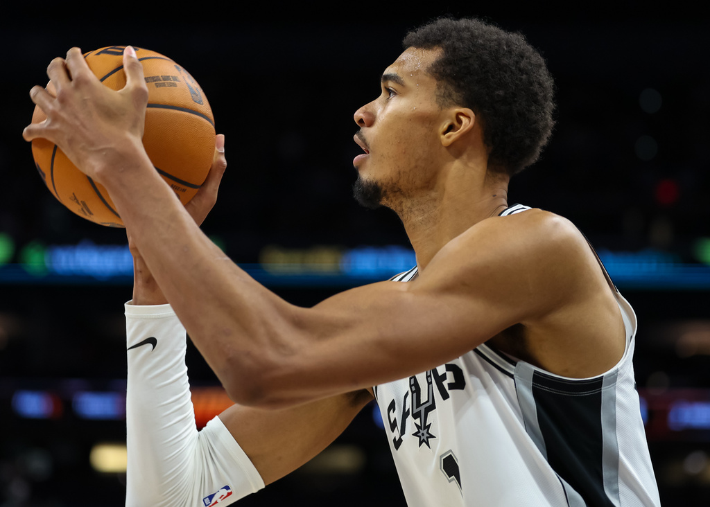 Magic vs. Spurs Prediction, Spread, Picks: Target Victor Wembanyama?