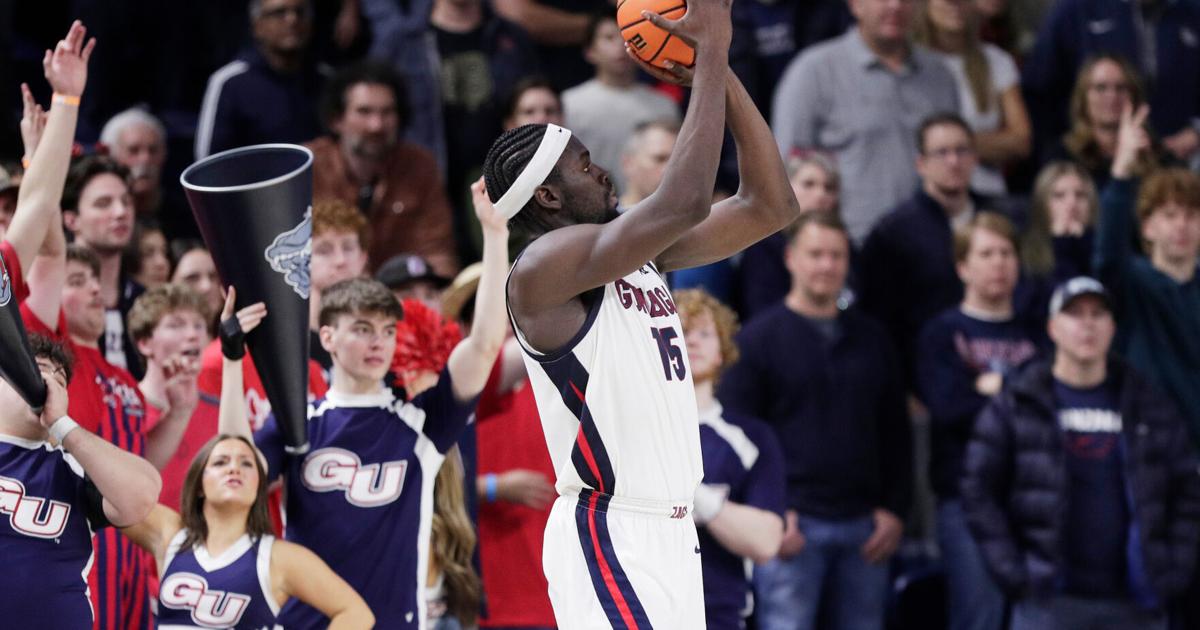 Graham Ike scores 30 points in return from injury as No. 6 Gonzaga beats Saint Mary's 73-65 | Basketball