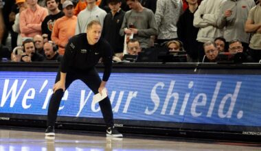 BYU coach says 'F The Mormons' chants at Oklahoma St. show there's 'too much hate in the world' | Basketball
