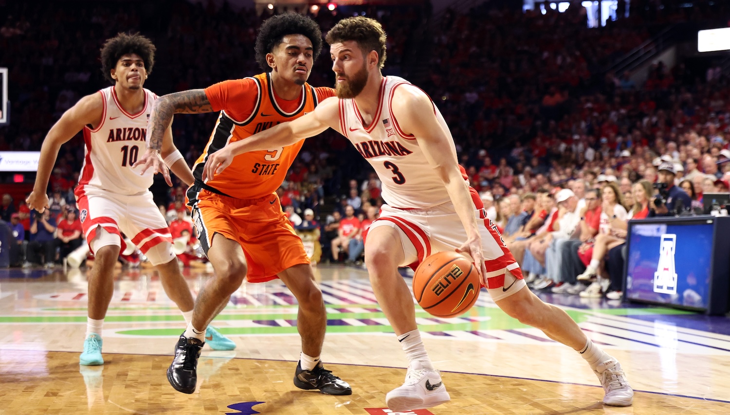 Unbeaten Arizona cruises, Dell’Orso delivers 11