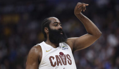 CAVS WIN Some Gold Nuggets In Denver - 119-117