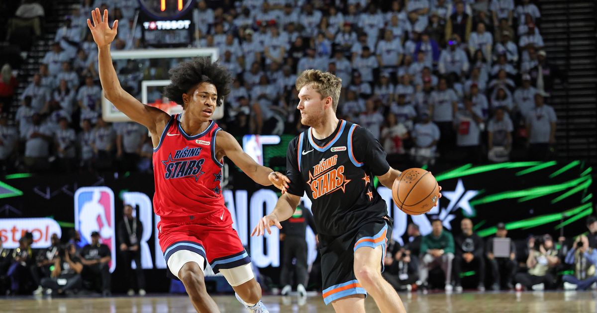 Former Washington State standout Jaylen Wells helps Team Vince win Rising Stars event