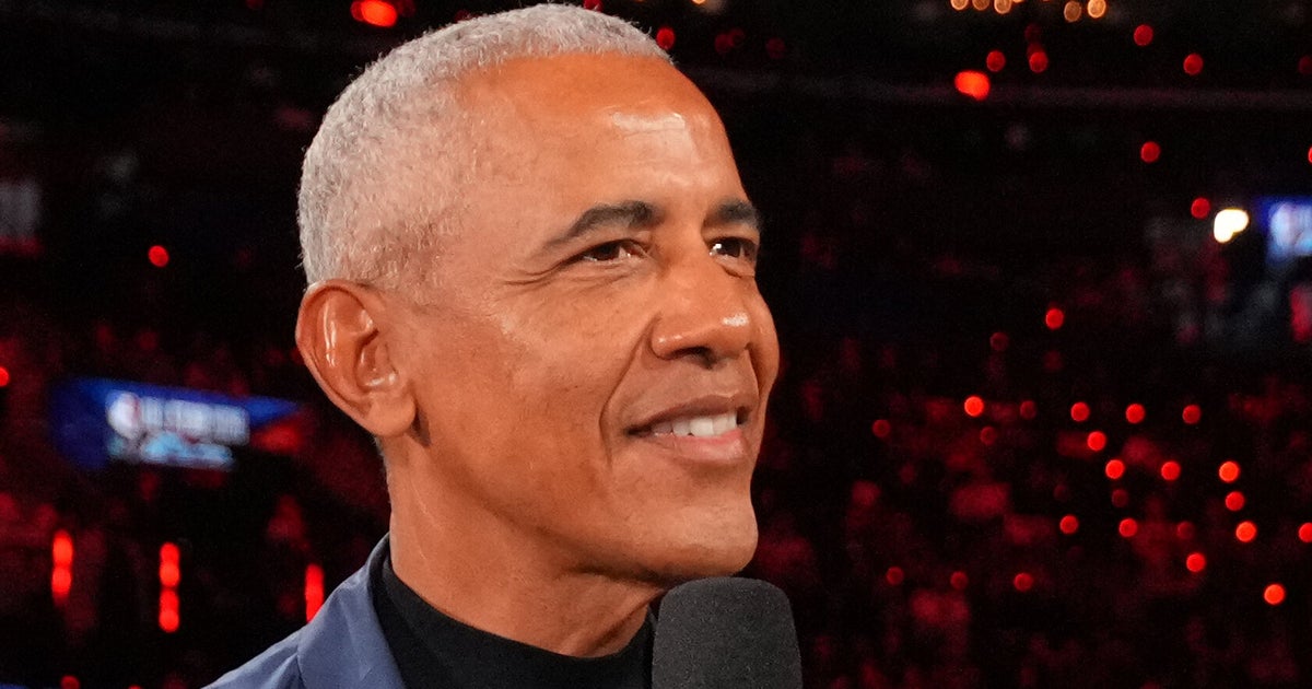 Barack Obama Accidentally Steals The Show At NBA All-Star Game