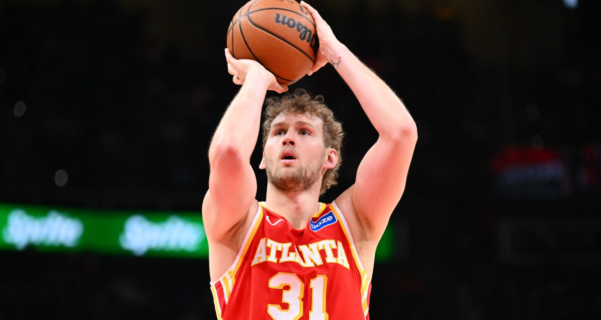 Aussies Abroad: Landale powers Hawks to victory