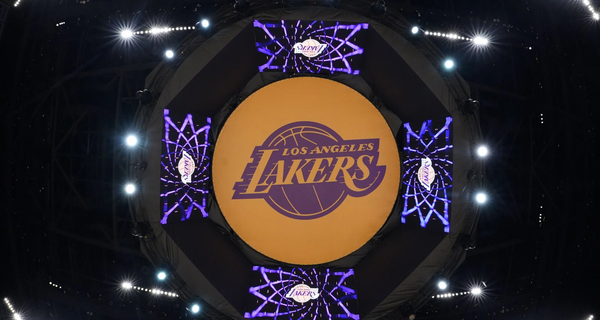 Lakers release injury report for Sunday's game versus Celtics
