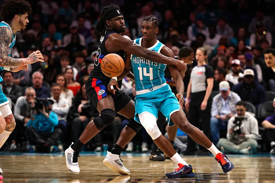 Isaiah Stewart #28 of the Detroit Pistons fouls Moussa Diabate #14 of the Charlotte Hornets during the first half of the game on Feb. 9, 2026. David Jensen/Getty