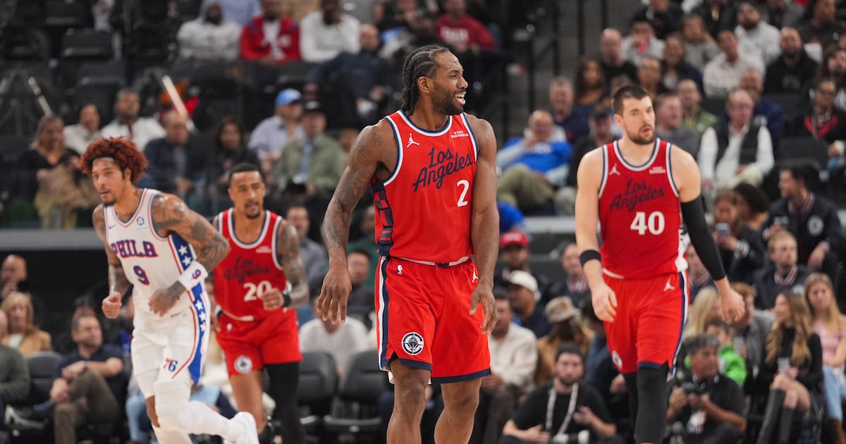 Clippers chances at a playoff run are 50/50 – Annenberg Media