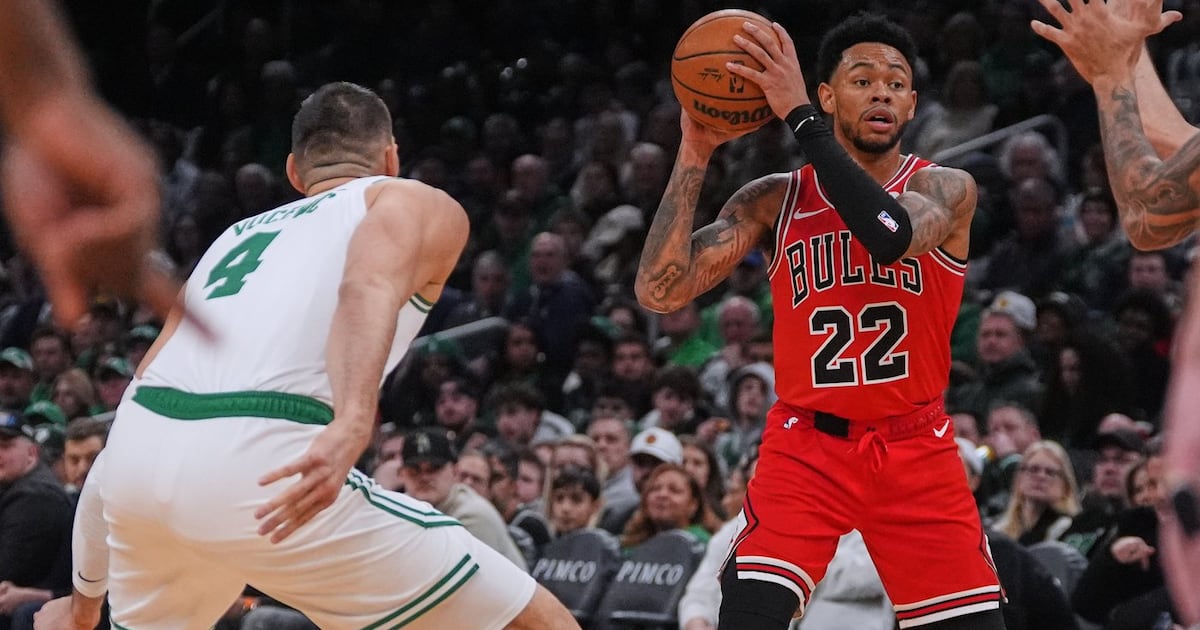 Chicago Bulls say Anfernee Simons still recovering from left wrist fracture