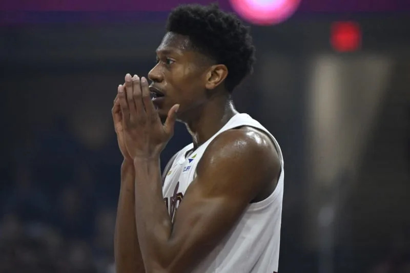 Mar 16, 2025; Cleveland, Ohio, USA; Cleveland Cavaliers forward De’Andre Hunter (12) reacts in the first quarter against the Orlando Magic at Rocket Arena. Mandatory Credit: David Richard-Imagn Images