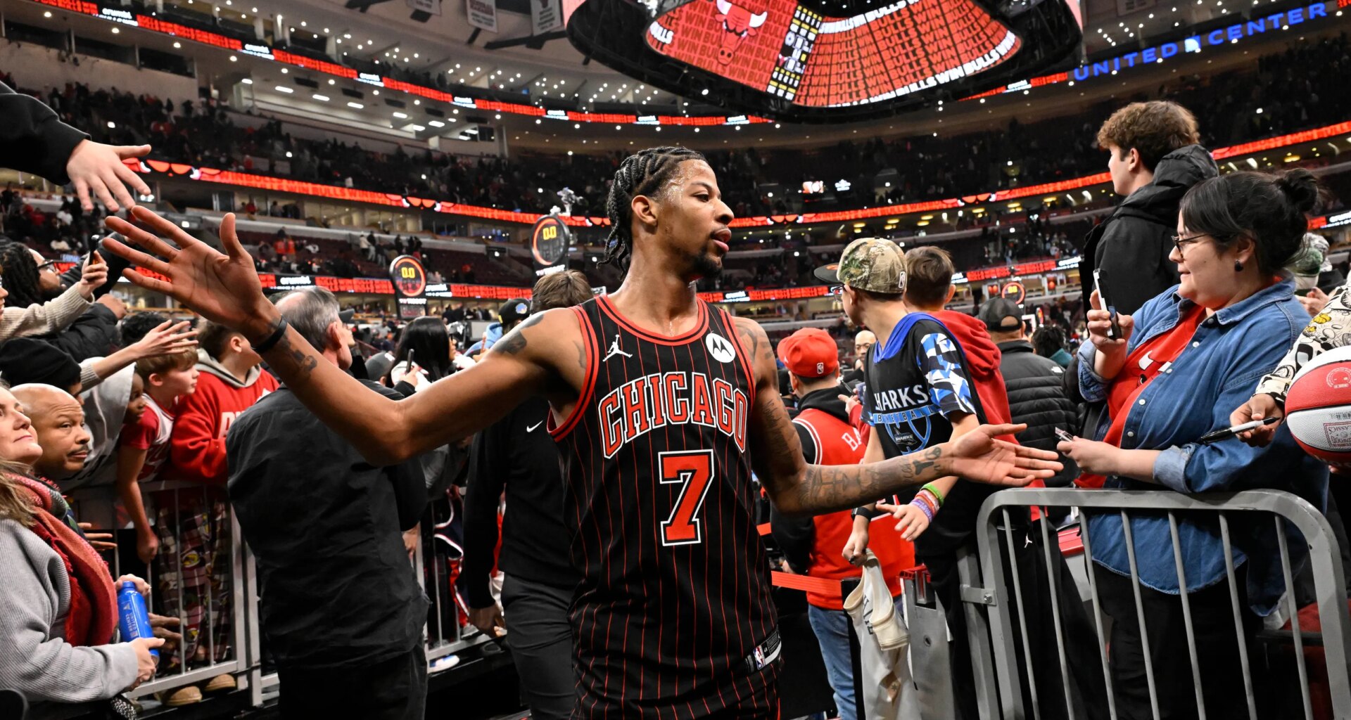 Sixers to sign former Bulls wing Dalen Terry to a two-way deal