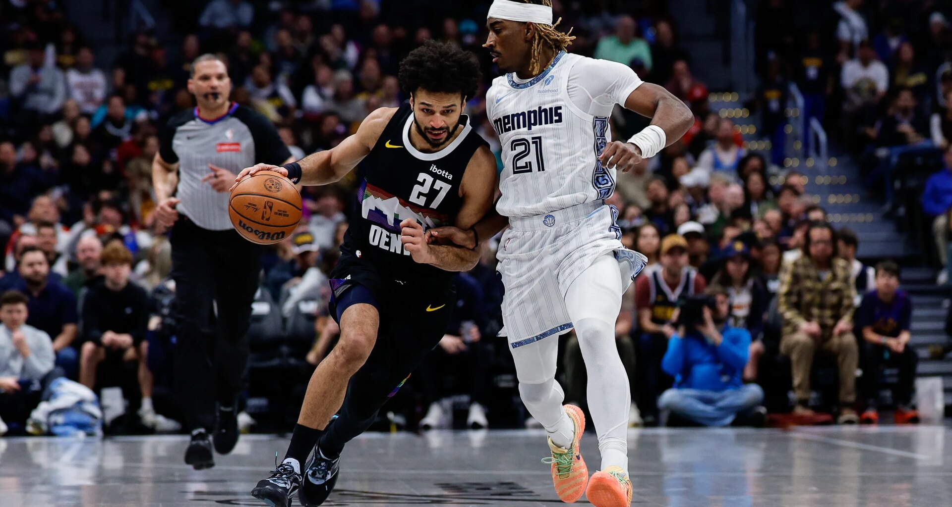 Jahmai Mashack starts, plays 22 minutes for Memphis at Denver