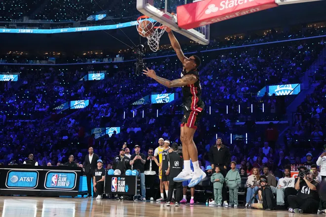 Feb 14, 2026; Los Angeles, CA, USA; Miami Heat forward Keshad Johnson (16) competes in the slam dunk contest during the 2026 NBA All Star Saturday Night at Intuit Dome. Mandatory Credit: Kirby Lee-Imagn Images
