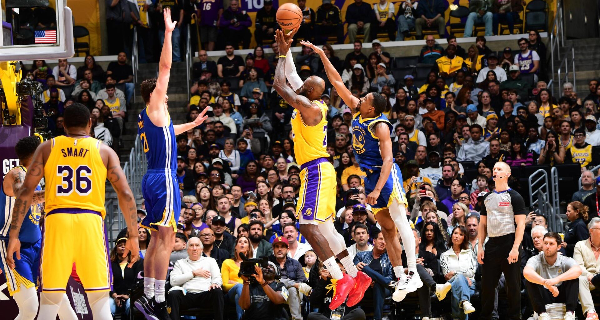 LeBron James has 20 points, 10 assists to lead Luka-less Lakers past Warriors