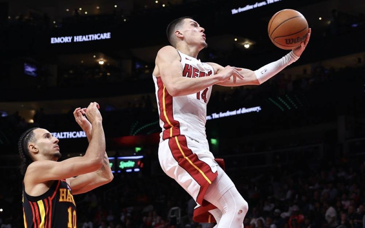 Herro sizzles as Heat demolish Hawks