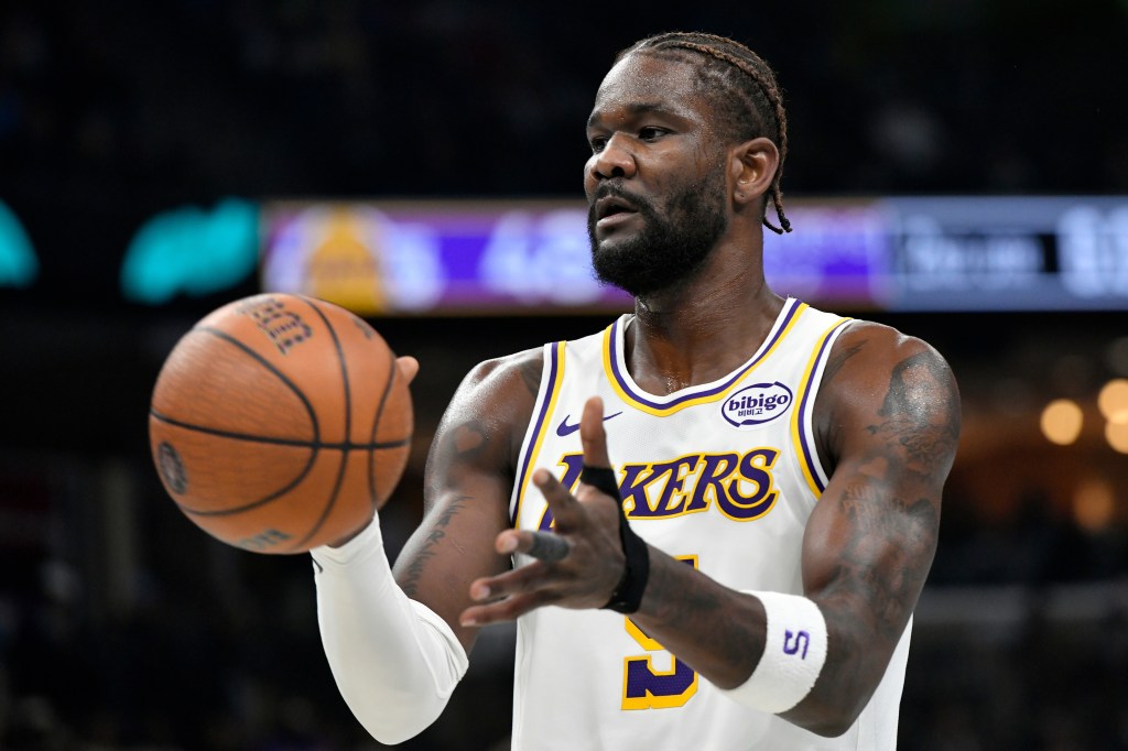 Lakers' Deandre Ayton briefly detained in Bahamas on suspicion of marijuana possession